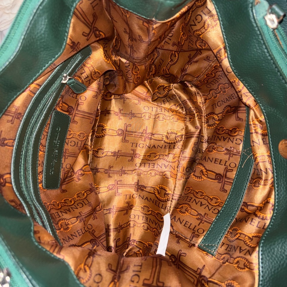 Tignanello Forest Green Suede Shoulder Expandable Bag. Zip Sides Change Size. - Picture 9 of 17
